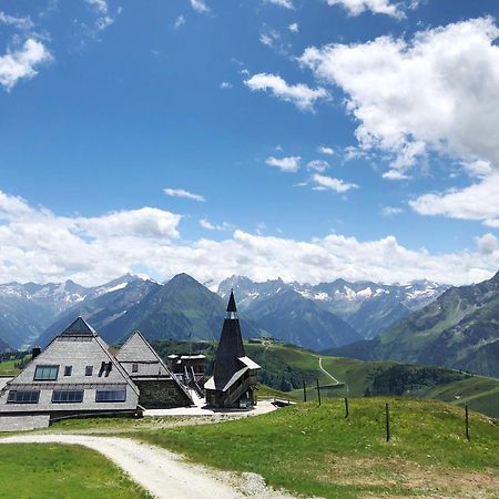 Schneekarhuette Hotel Mayrhofen Eksteriør billede